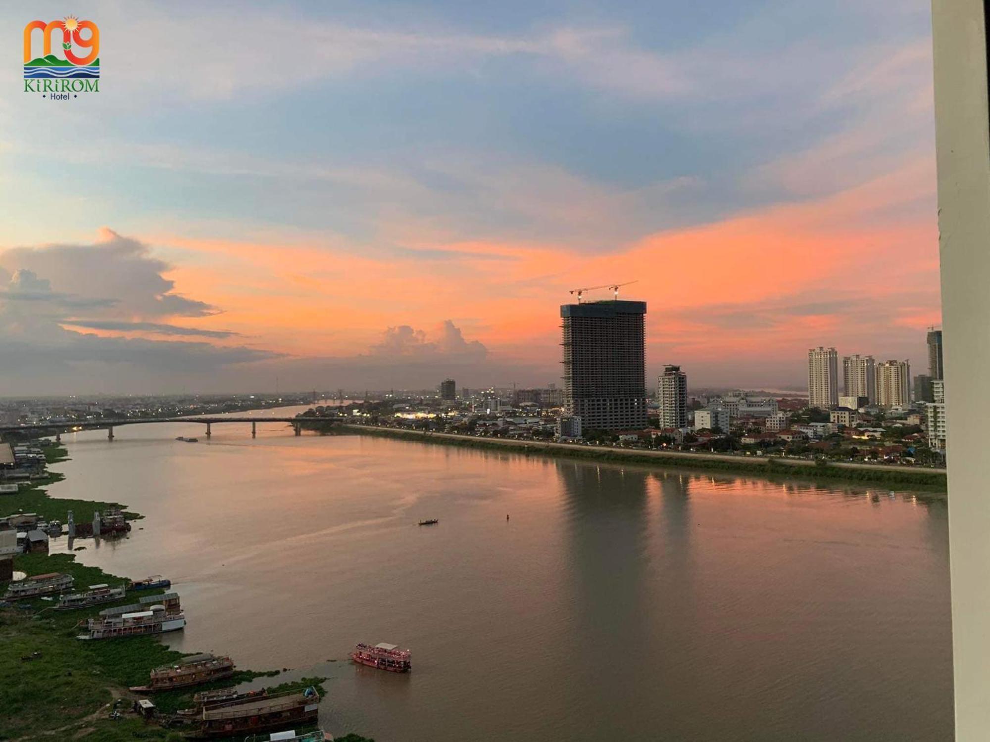 M9 Kirirom Hotel Phnom Penh Esterno foto