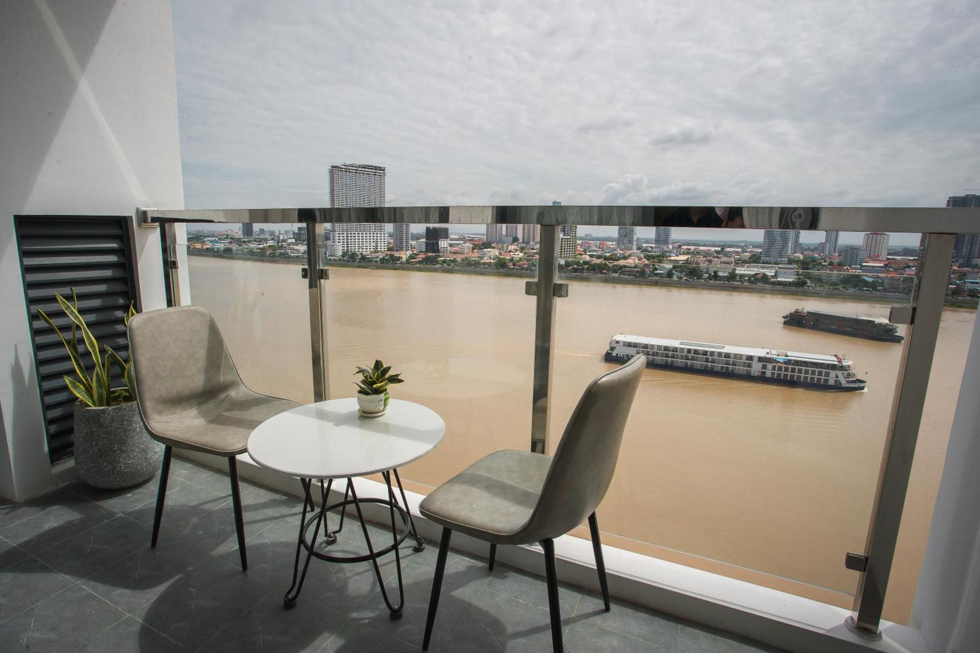 M9 Kirirom Hotel Phnom Penh Esterno foto